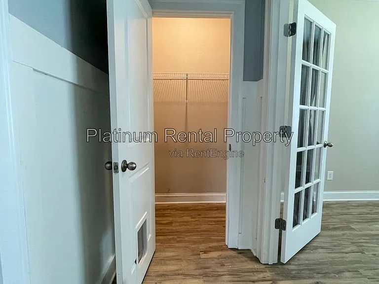 3215 Summerpoint Xing — Photo 13