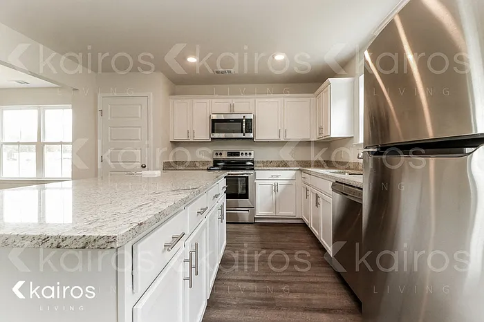 205 Western Red Cedar Dr — Photo 6