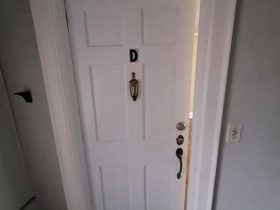 2nd image of 216 Harrill St #D