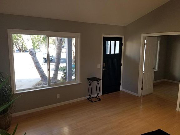 3rd image of 1541 Tolbert Dr