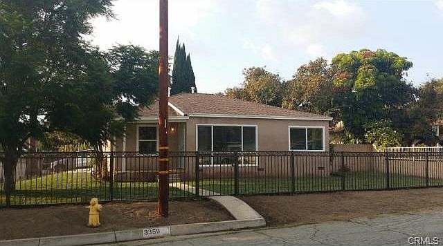 1st image of 8359 Manzanar Ave