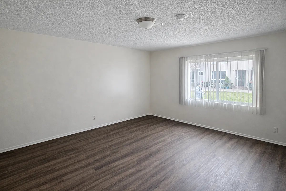 Building Photo - 3950 Nicolet Ave