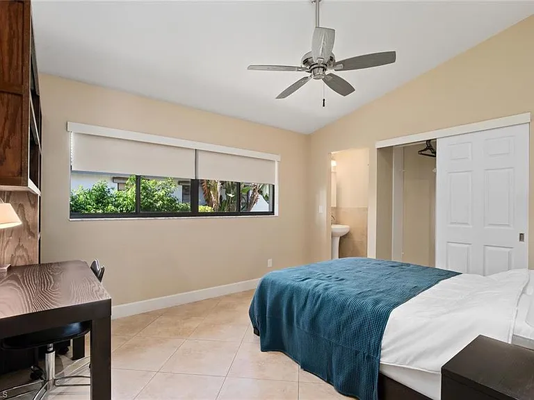 9977 Treasure Cay Ln — Photo 13
