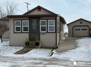 6586 Edgewater Dr, Erie, MI 48133