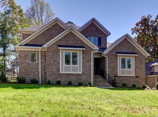 153 W Maranta Rd #1, Mooresville, NC 28117