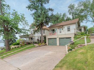 816 Mississippi Ave, Davenport, IA