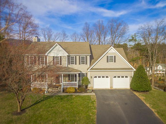 3rd image of 1410 Avalon Cir