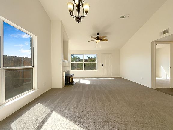 3rd image of 23 Buckbrush Pl