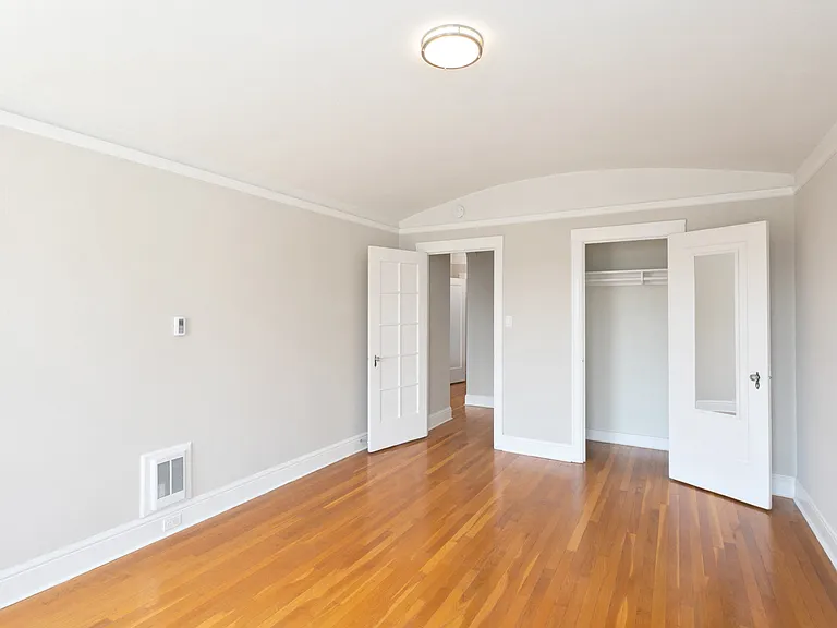 2380 California St — Photo 33