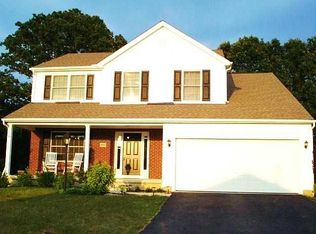 1952 Primrose Ave, Lewis Center, OH 43035