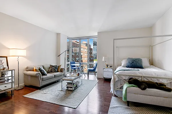 Rented by Compass | media 15