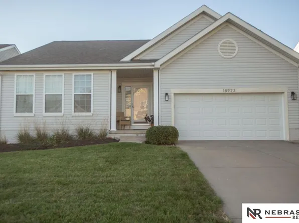 18923 B St, Omaha, NE 68130
