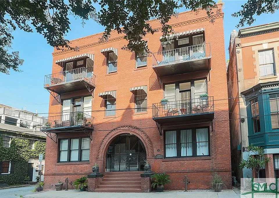 339 Whitaker St #3