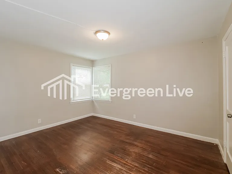 4416 Moats Ave E — Photo 13
