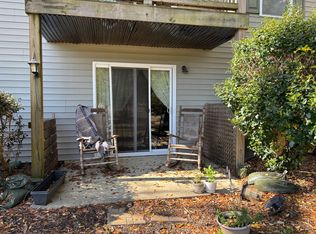 1402 Camp Rd APT 15C, Charleston, SC 29412