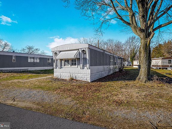 2nd image of 1131 S Bay Rd Trailer 20