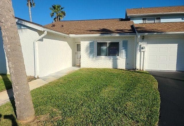 1st image of 7 London Ln