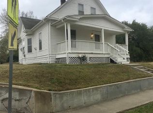200 SE 17th St, Topeka, KS 66612