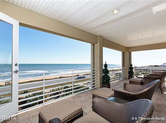 The Balcony Extraordinaire
