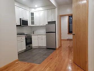 Rented by Metropolitan Property Group