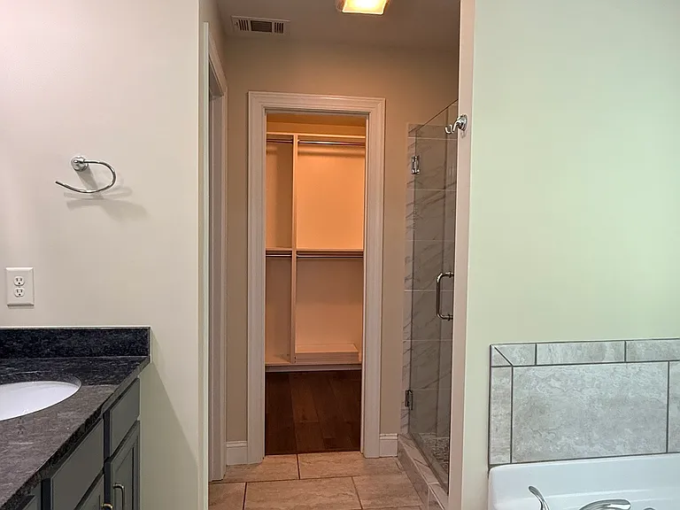 338 Brookstone Dr — Photo 26