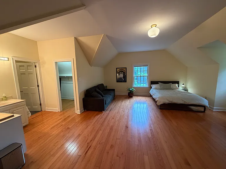 1179 Harmony Hill Rd — Photo 4