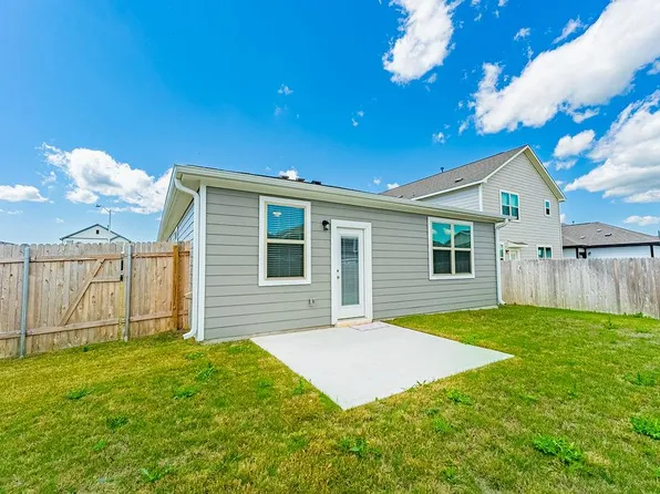 12411 Zenyatta Dr, Buda, TX 78610