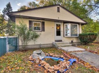 464 Park Ave, Cranston, RI 02910
