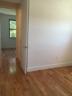 Rented by Page Real Estate | media 8