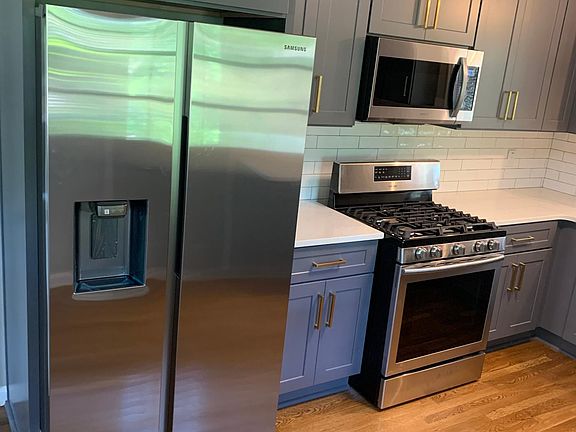 3rd image of 68 Pat Mell Rd SE