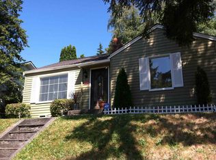 5806 57th Ave NE, Seattle, WA 98105