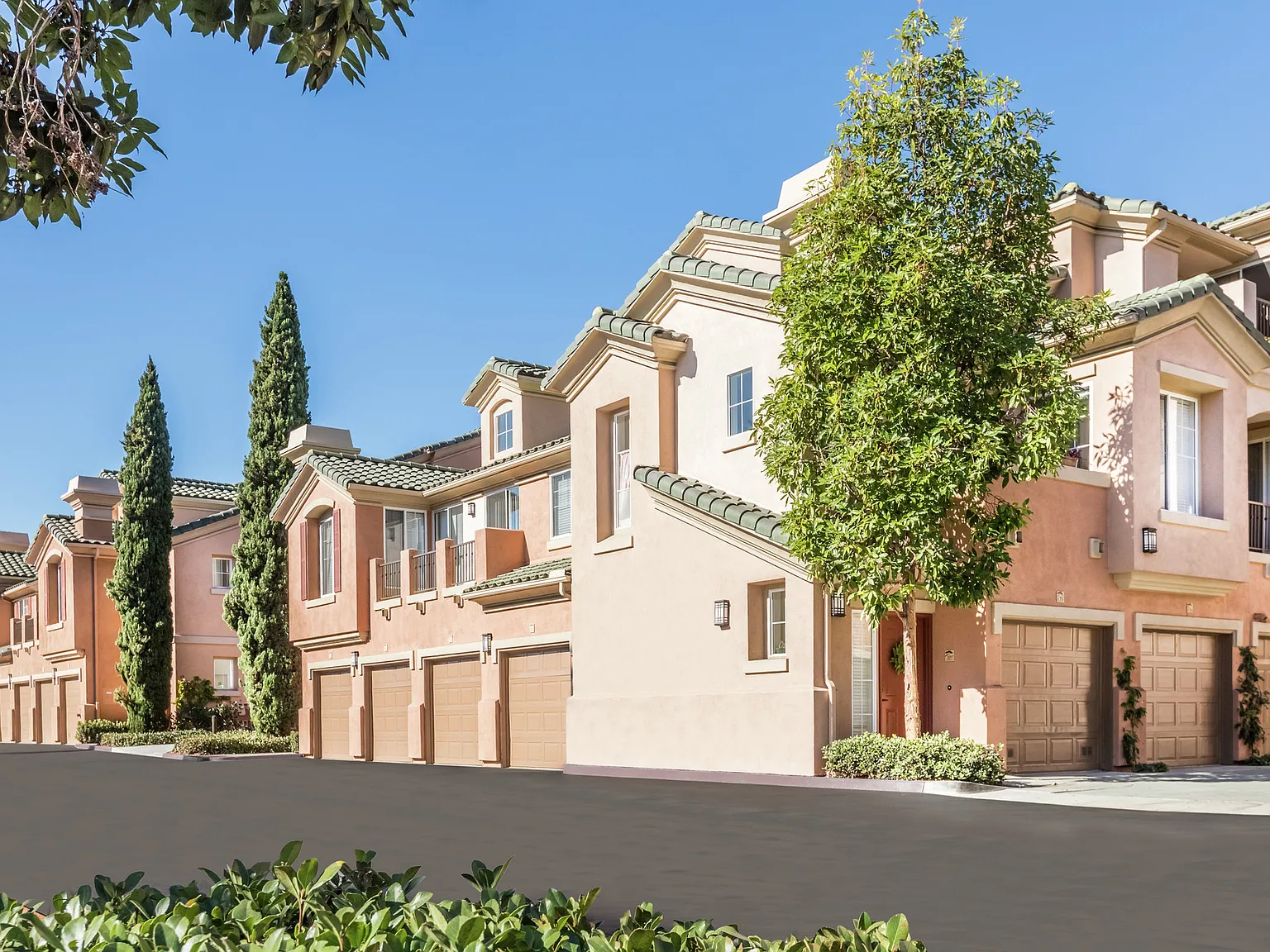 Torrey Villas Apartment Homes — Photo 4