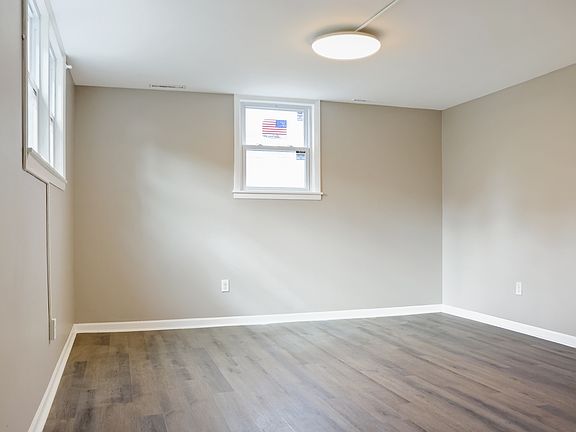 5th image of 1676 W 13th Ave #2