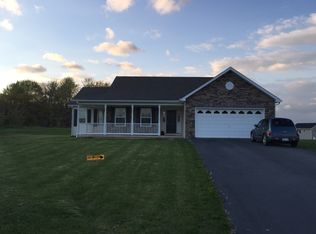 257 Seascape Ct, Martinsburg, WV 25403