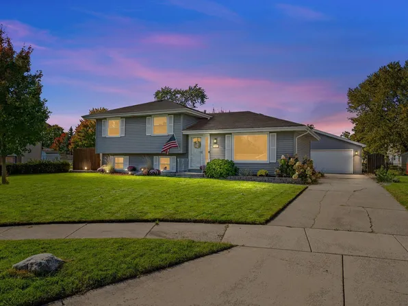 1008 Cambridge Ct, Dyer, IN 46311