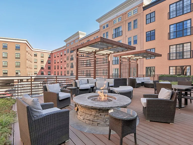 The Residences at Portwalk Place — Photo 11