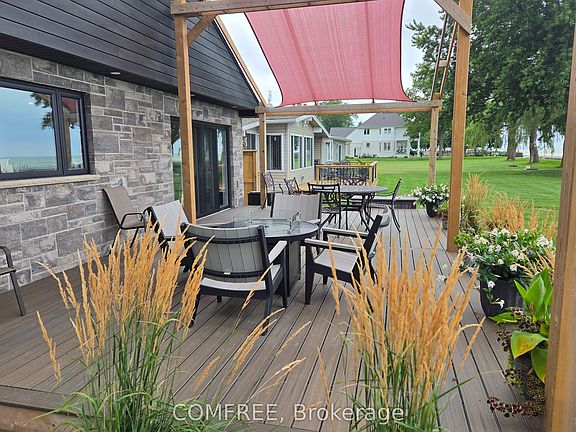 5th image of 1007 Lakeshore Park