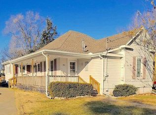 417 N Oak St, Garnett, KS 66032
