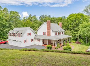 23 Christian Ln, Brookfield, CT 06804