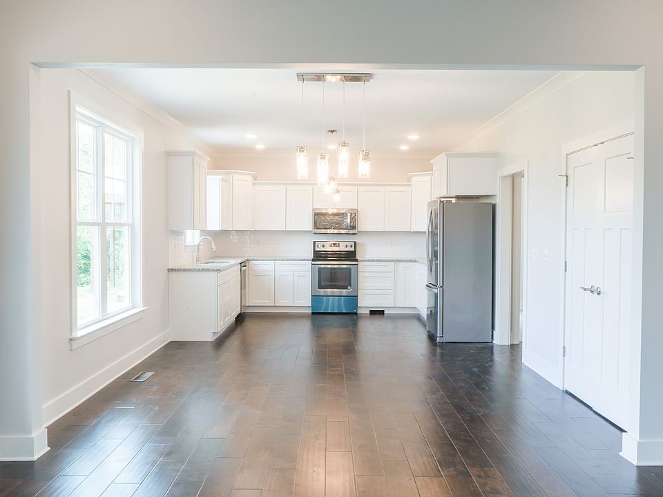 1st image of 9148 Sir Charles Ct