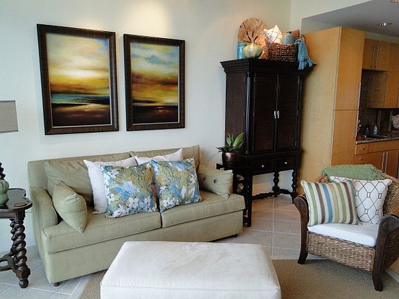 3rd image of 310A Padre Blvd