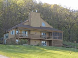 129 Cogan Dr, Galena, IL 61036