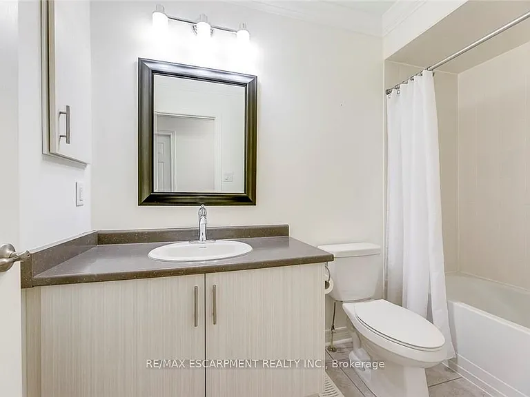 3087 Eberly Woods Dr — Photo 30