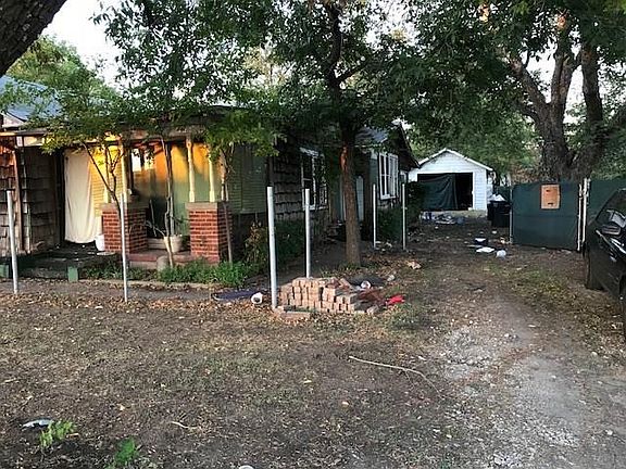 3rd image of 2819 Mansfield Hwy