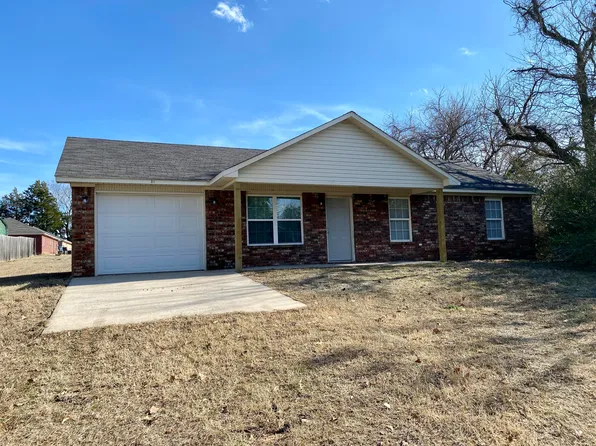 310 N Pine St, Altus, AR 72821