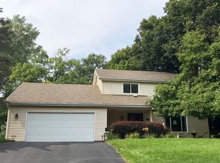 11730 52nd Ave N, Plymouth, MN 55442