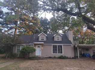 413 W 5th St, Stuttgart, AR 72160