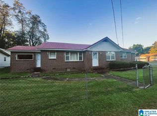 1104 3rd Ave S, Clanton, AL 35045