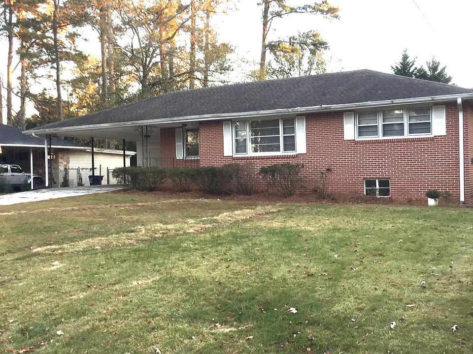 1st image of 2368 Engineers Dr SE