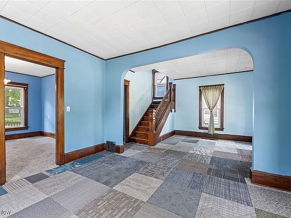 5th image of 164 E Highland Ave